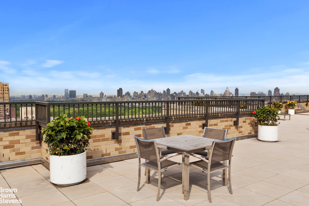 10 West 66th Street, Unit 27F photo 11