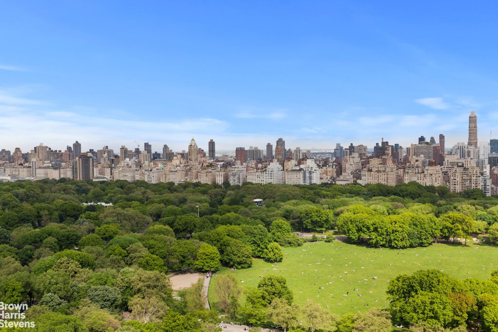 10 West 66th Street, Unit 27F photo 13