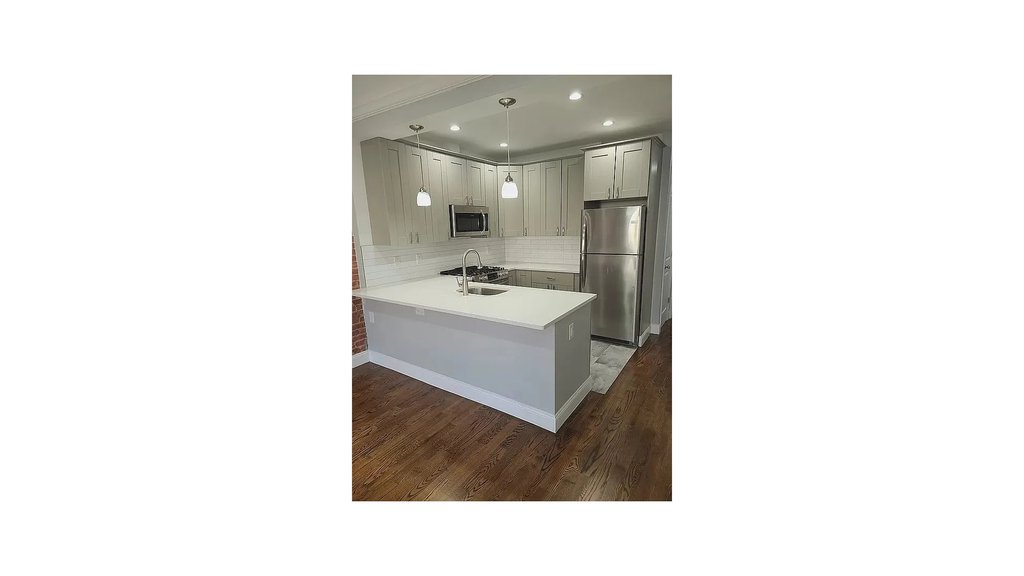 7012 Third Avenue, Unit TOP