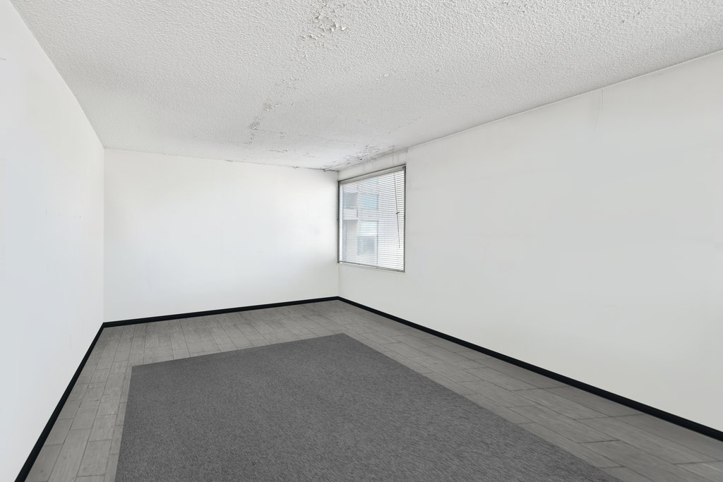 180 Park Row, Unit 23D photo 3