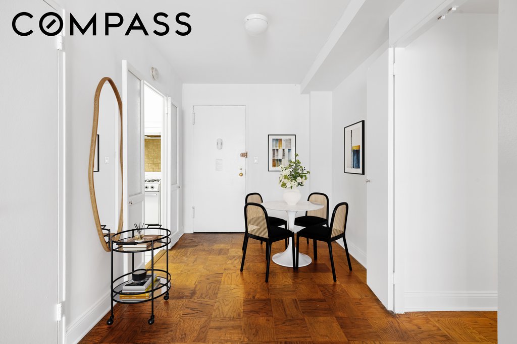 211 East 53rd Street, Unit 12H photo 4