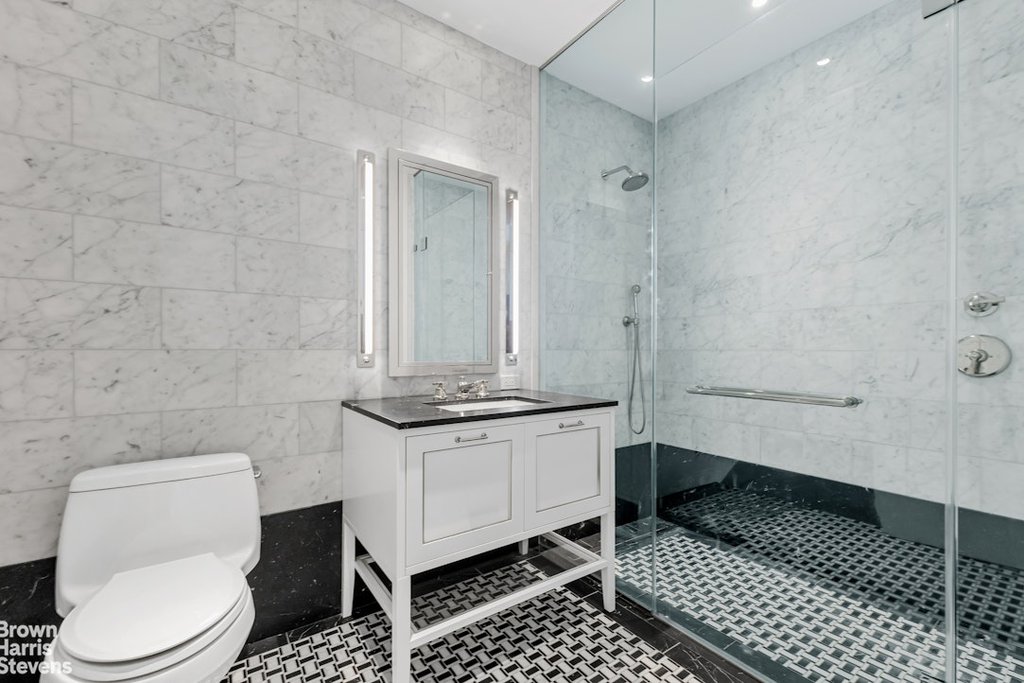 40 East End Avenue, Unit 11A photo 11