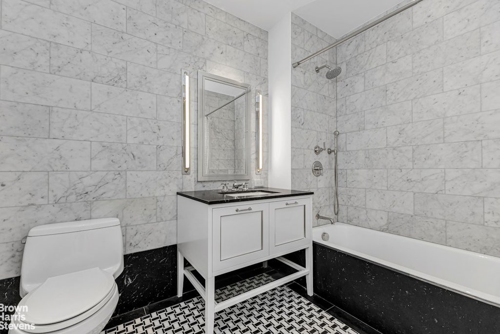 40 East End Avenue, Unit 11A photo 13