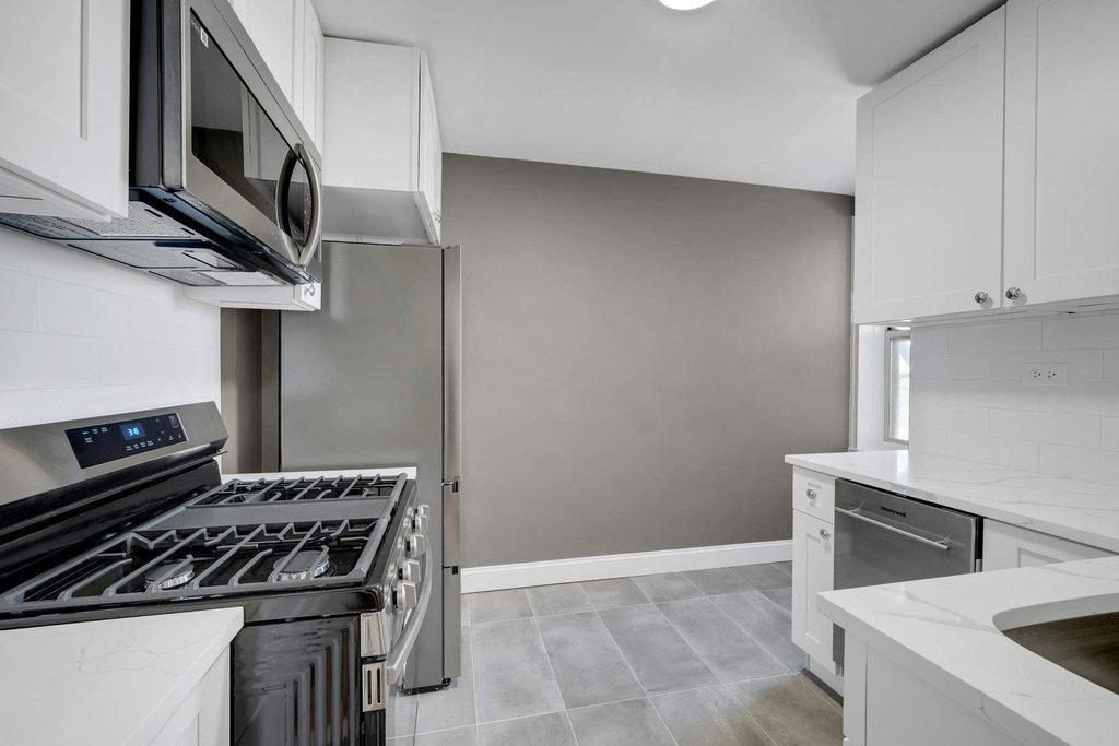 5650 Netherland Avenue, Unit 3C photo 3