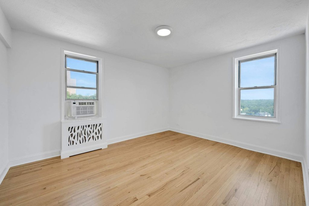 5650 Netherland Avenue, Unit 3C photo 12
