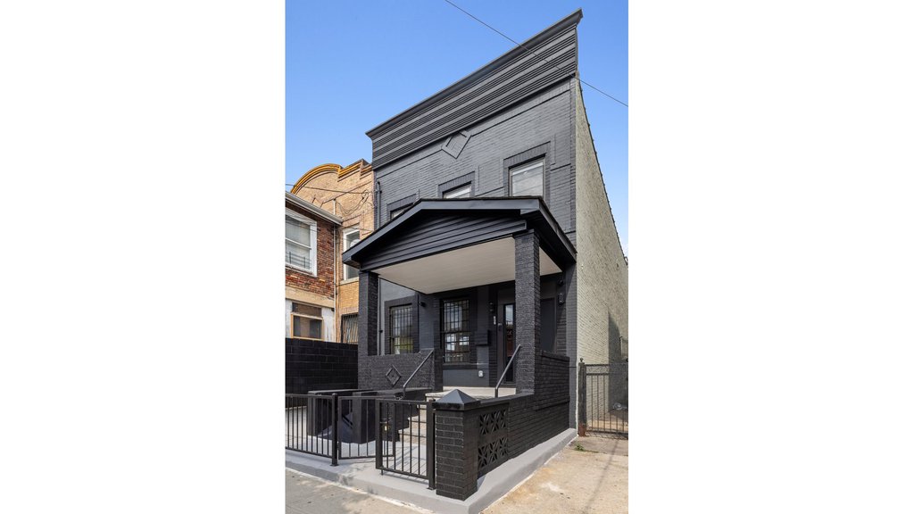 207 Atkins Avenue – For Sale