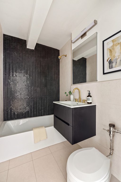 415 Beverley Road, Unit 6E photo 13