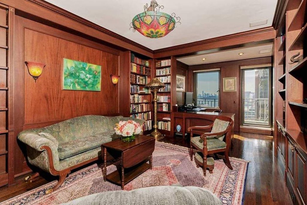 1 Beekman Place, Unit 15A photo 8