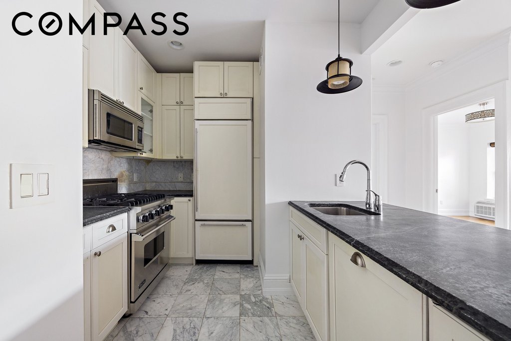 261 West 112th Street, Unit 4C photo 4