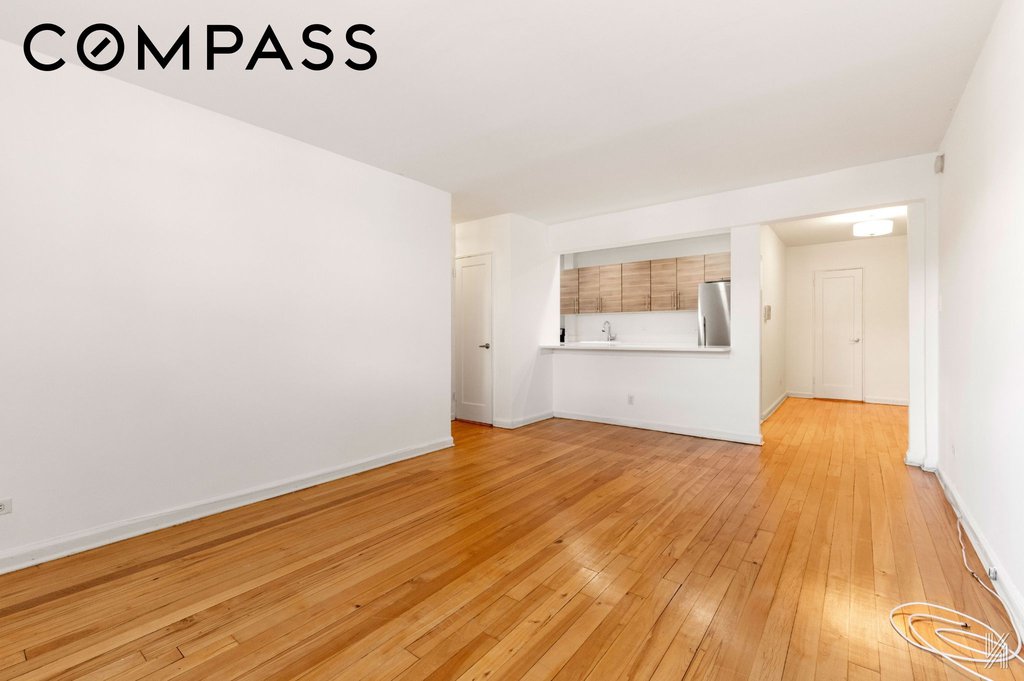 39-25 51st Street, Unit 1F photo 6