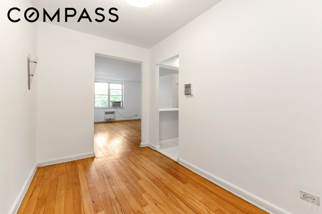 39-25 51st Street, Unit 1F photo 9