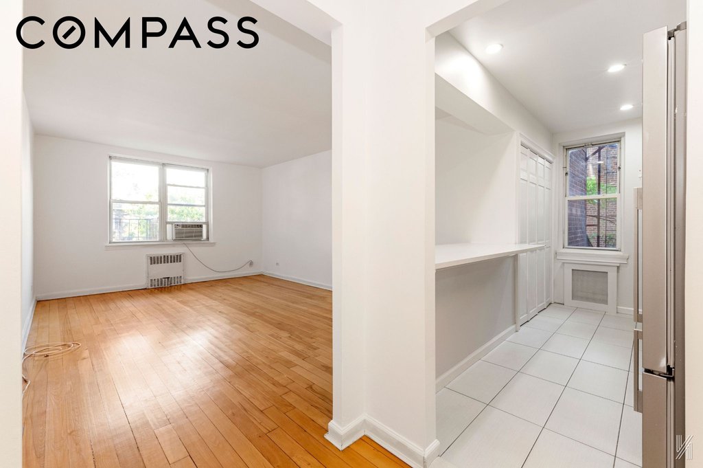 39-25 51st Street, Unit 1F photo 10