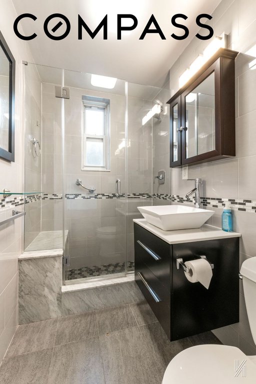 39-25 51st Street, Unit 1F photo 22