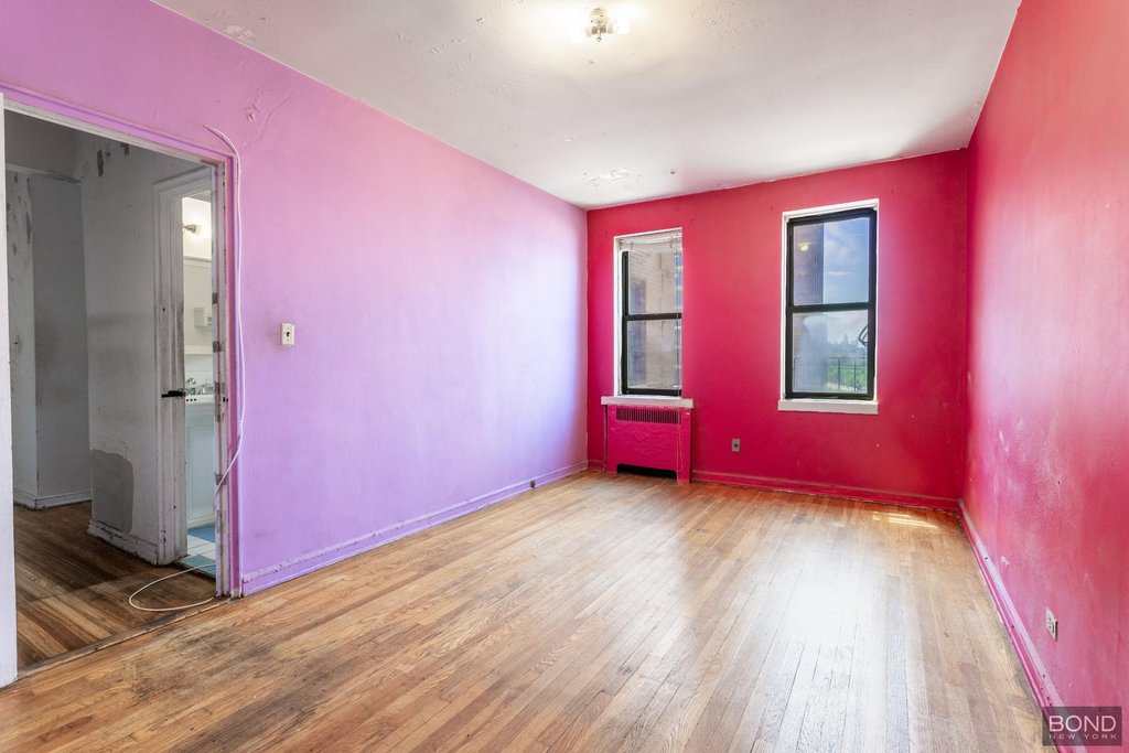 158-18 Riverside Drive West, Unit 4C photo 9