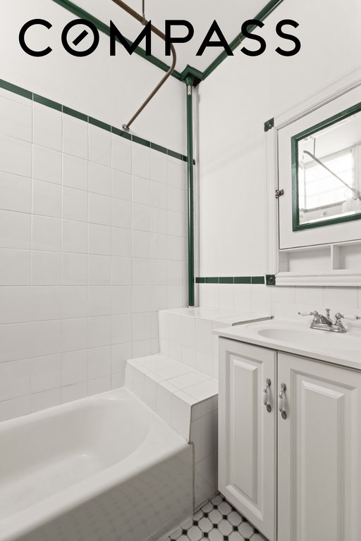 1037 Sterling Place – For Sale photo 34
