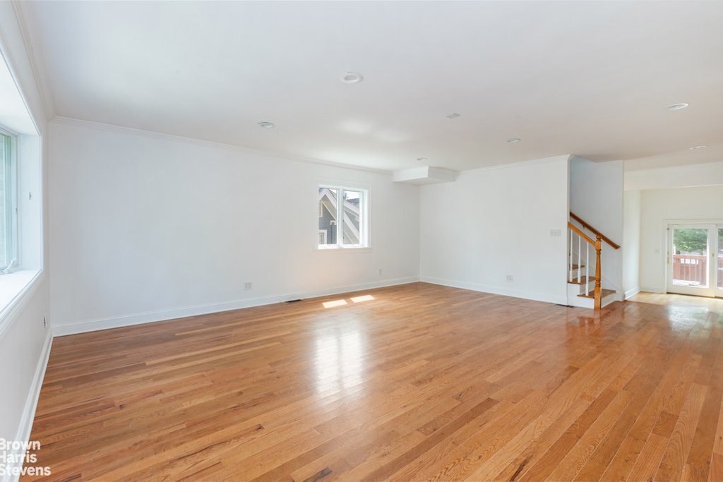 5637 Delafield Avenue – For Sale photo 6