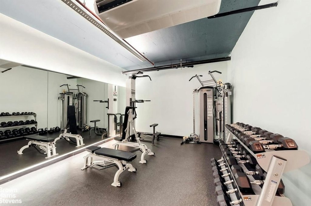 300 East 74th Street, Unit 17E photo 13