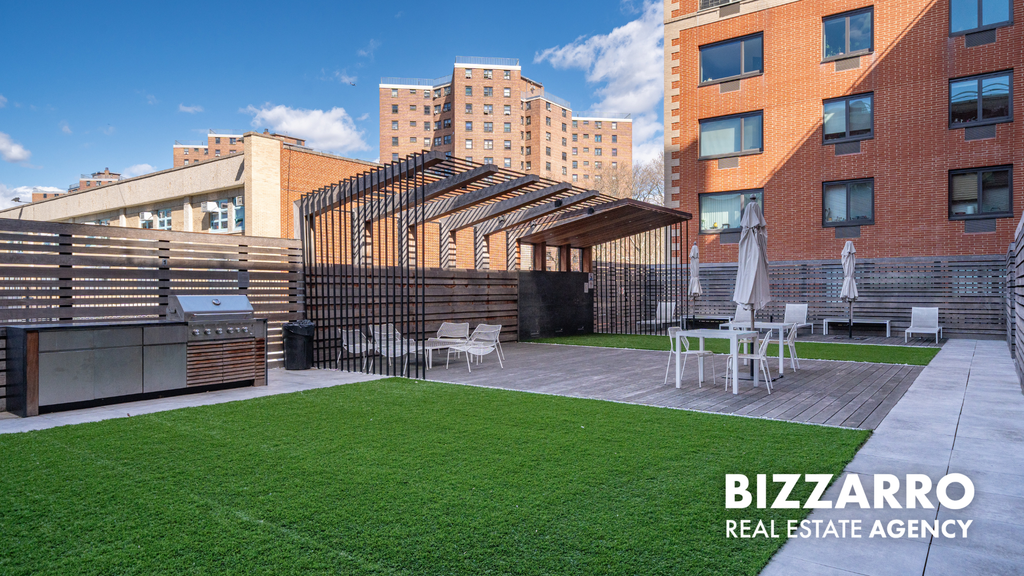 1325 Fifth Avenue, Unit 3M photo 11