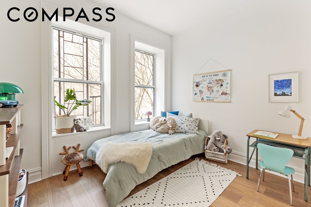744 Park Place, Unit 1A photo 6