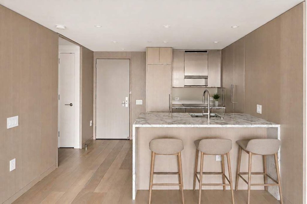 111 West 56th Street, Unit 38K photo 4