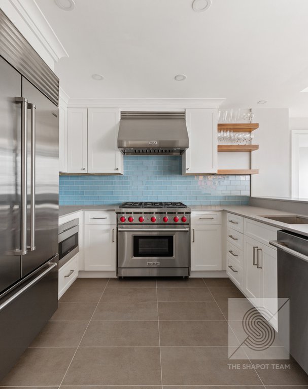 146 West 57th Street, Unit 6667E photo 4