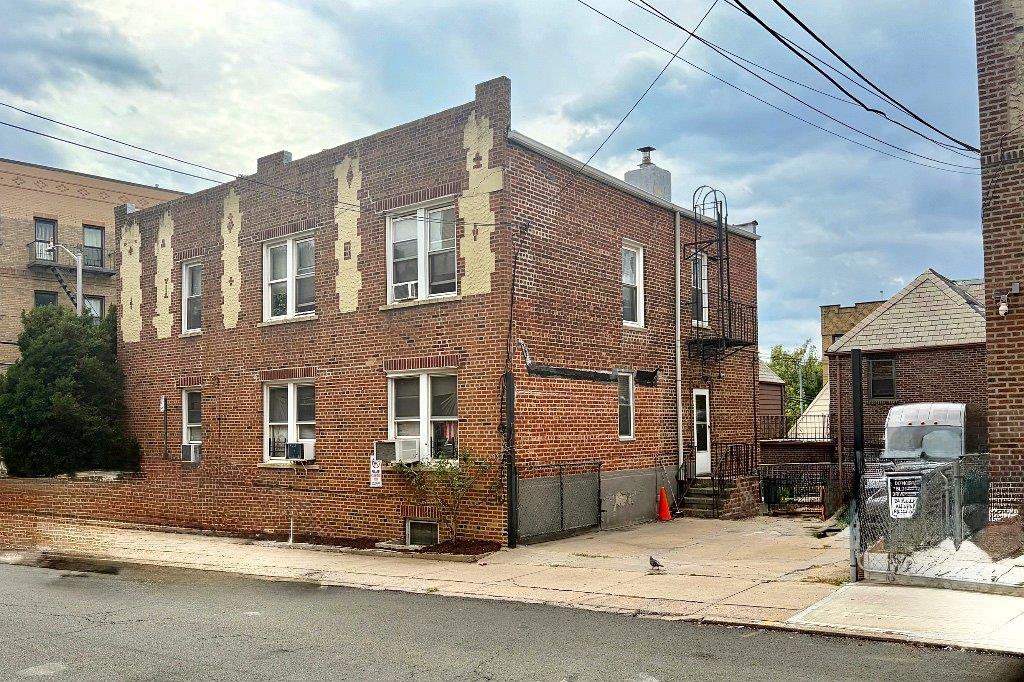 60-07 43rd Avenue – For Sale photo 6