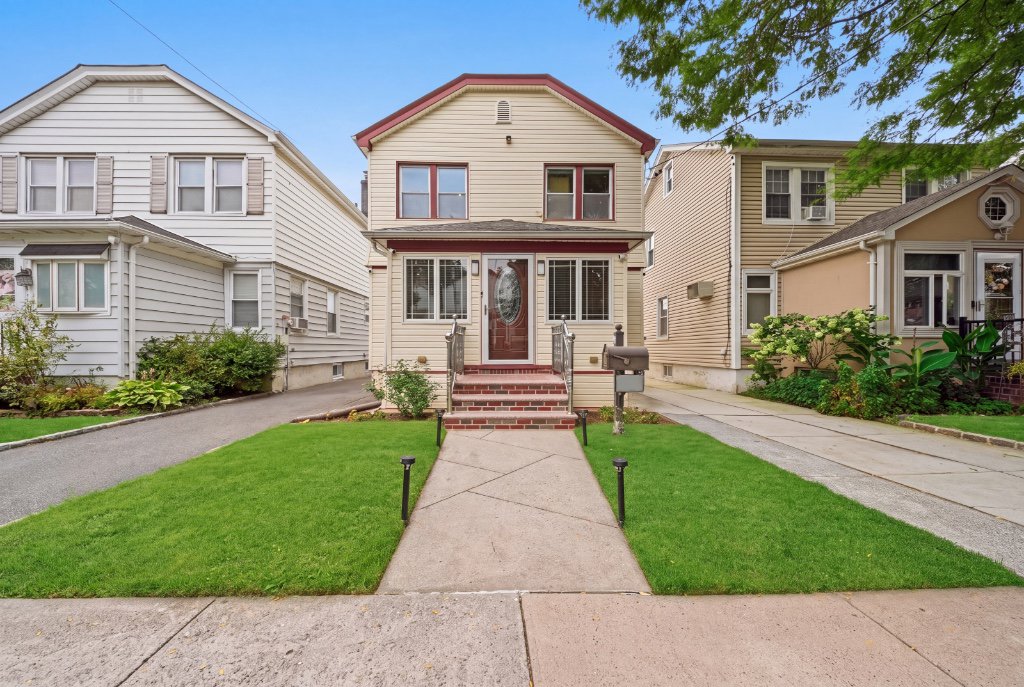 87-77 254th Street – For Sale