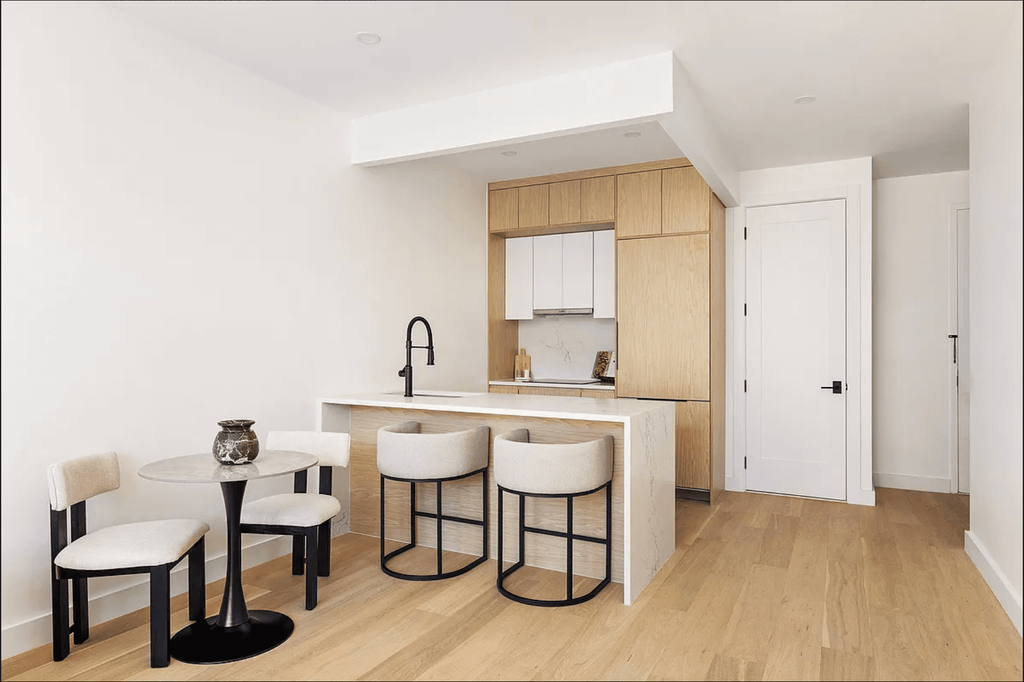299 Stockholm Street, Unit 2F photo 4