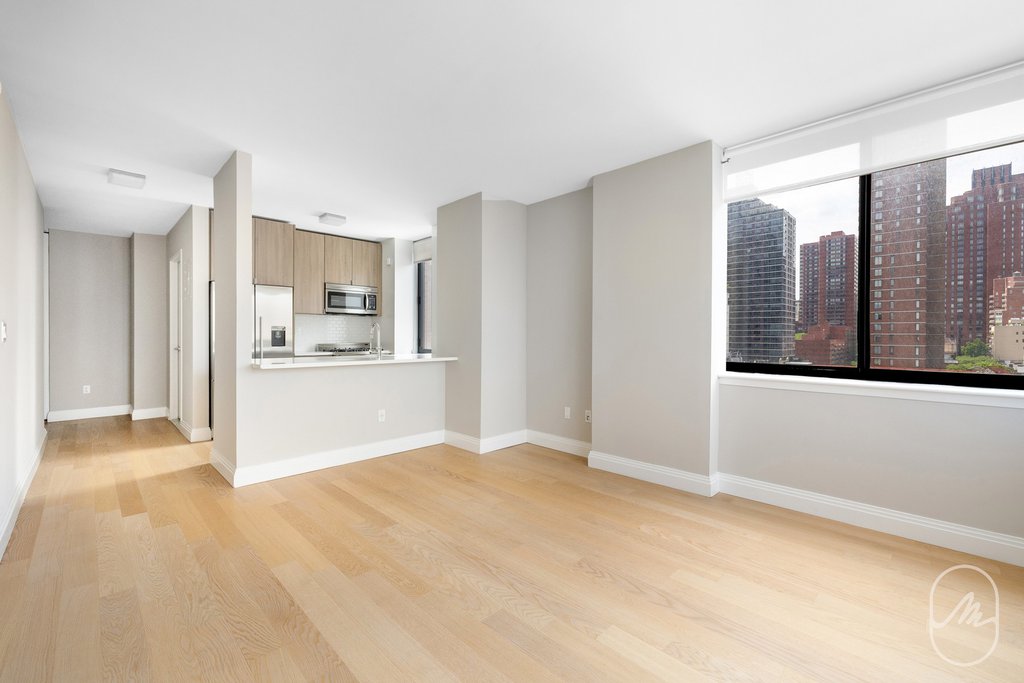 345 East 94th Street, Unit 22F photo 3