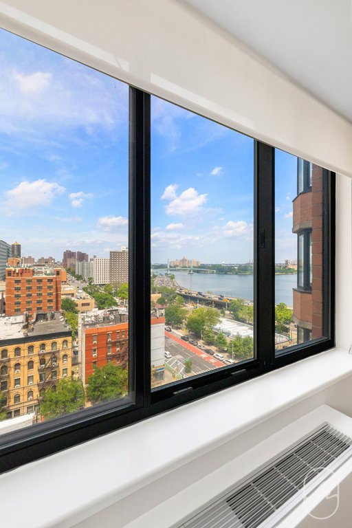 345 East 94th Street, Unit 22F photo 10