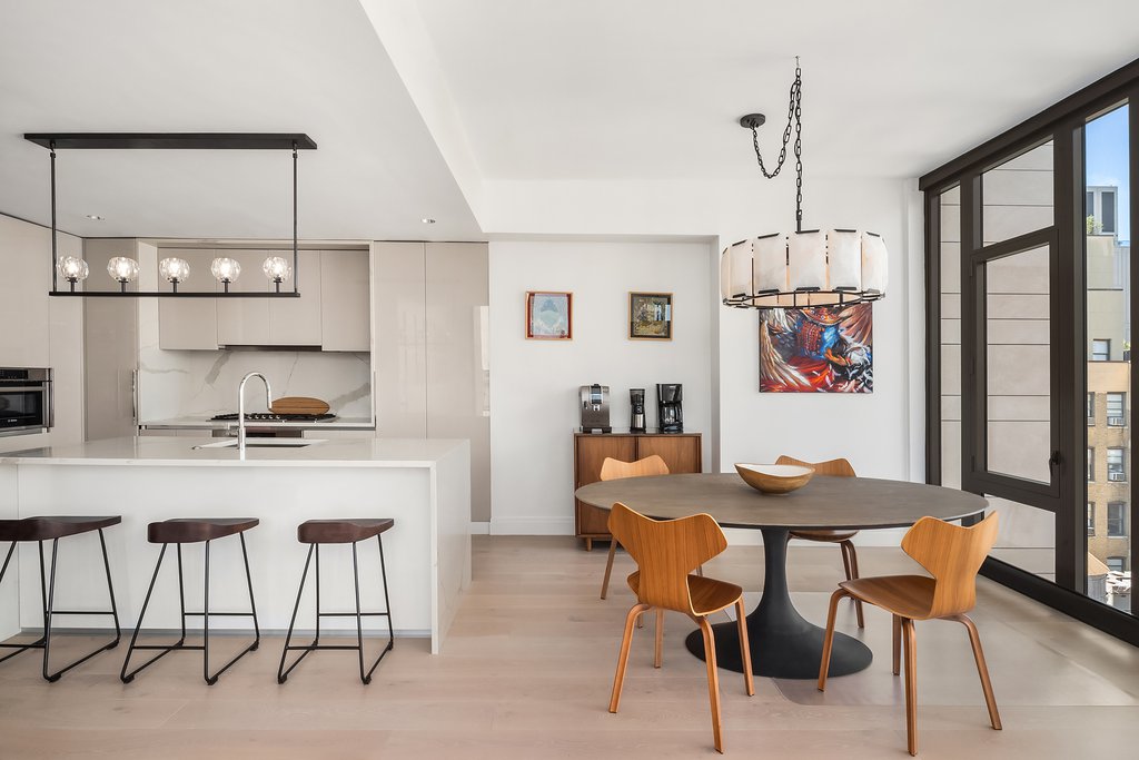 212 West 95th Street, Unit 14A photo 4