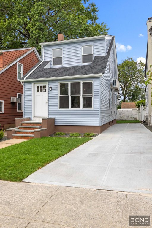 33-38 153rd Street – For Sale