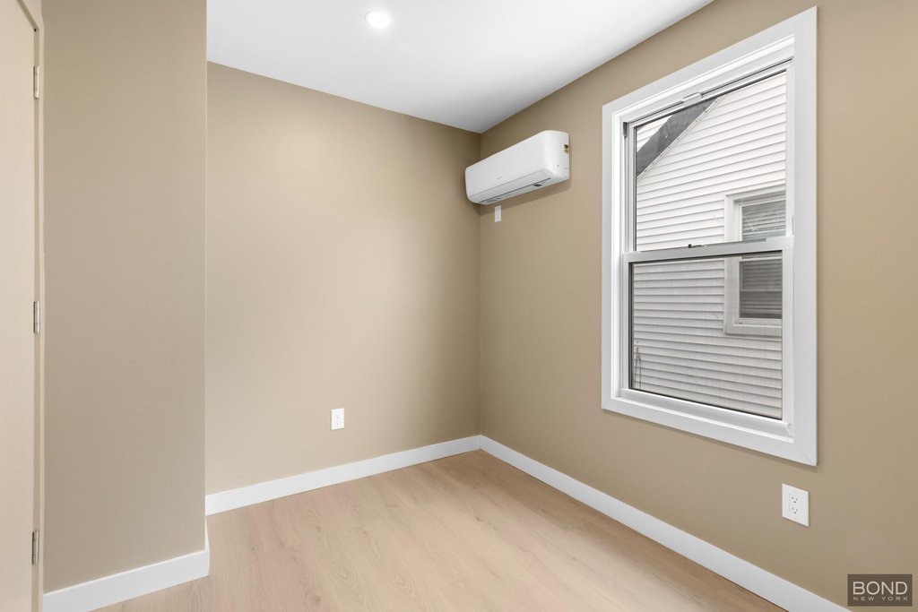 33-38 153rd Street – For Sale photo 8