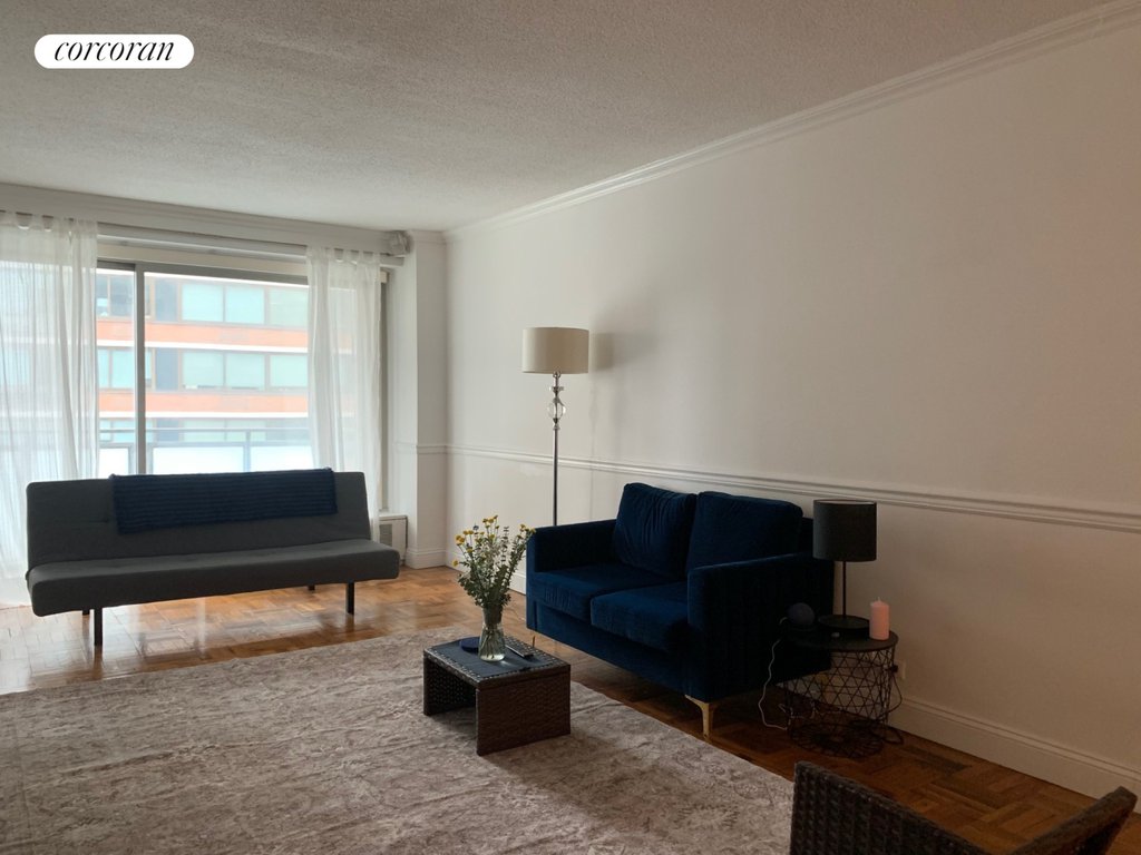 300 East 40th Street, Unit 19J photo 4