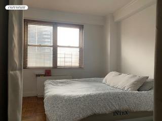 300 East 40th Street, Unit 19J photo 9