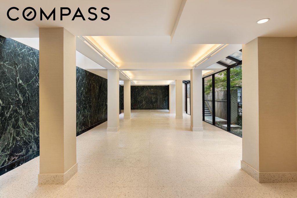 166 East 61st Street, Unit 15L photo 12