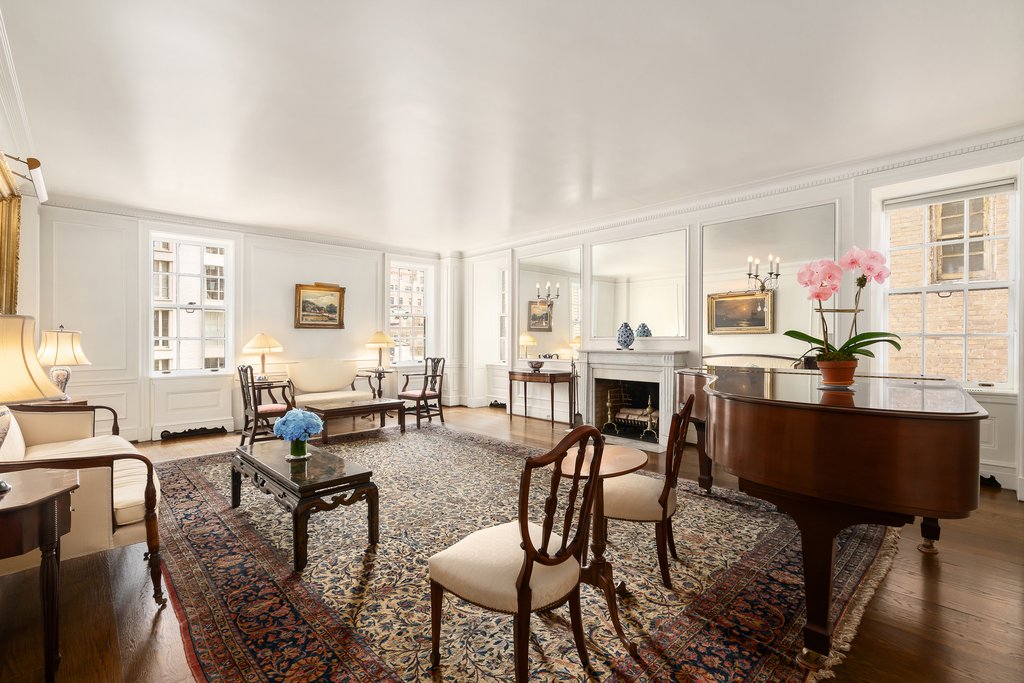 895 Park Avenue, Unit 6C photo 5