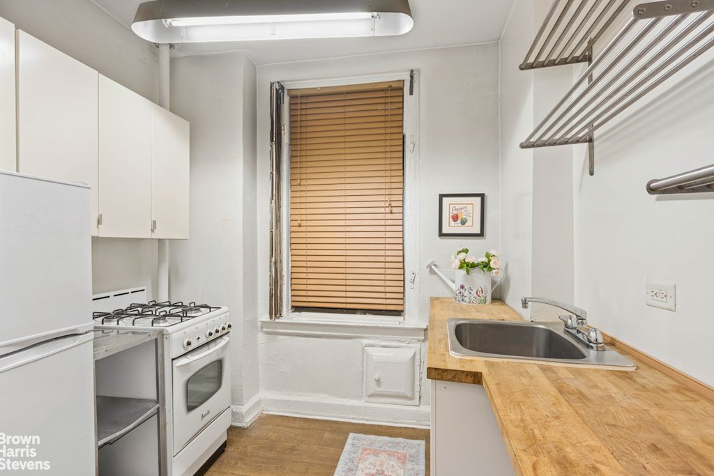 258 West 117th Street, Unit 1W photo 6