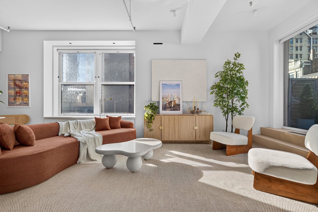 11 West 30th Street, Unit 9R photo 2