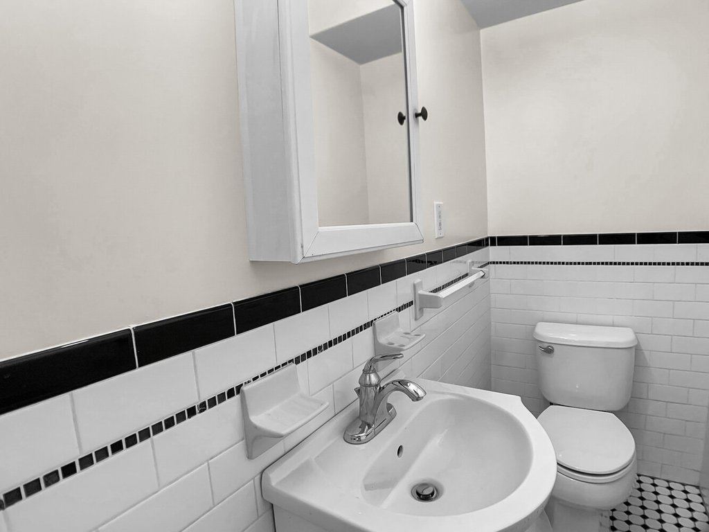 7 West 87th Street, Unit 5H photo 6