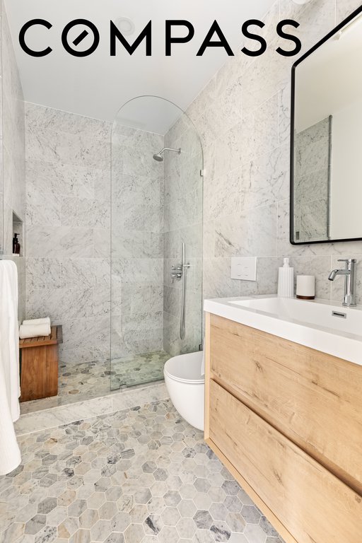 744 Park Place, Unit 3A photo 5