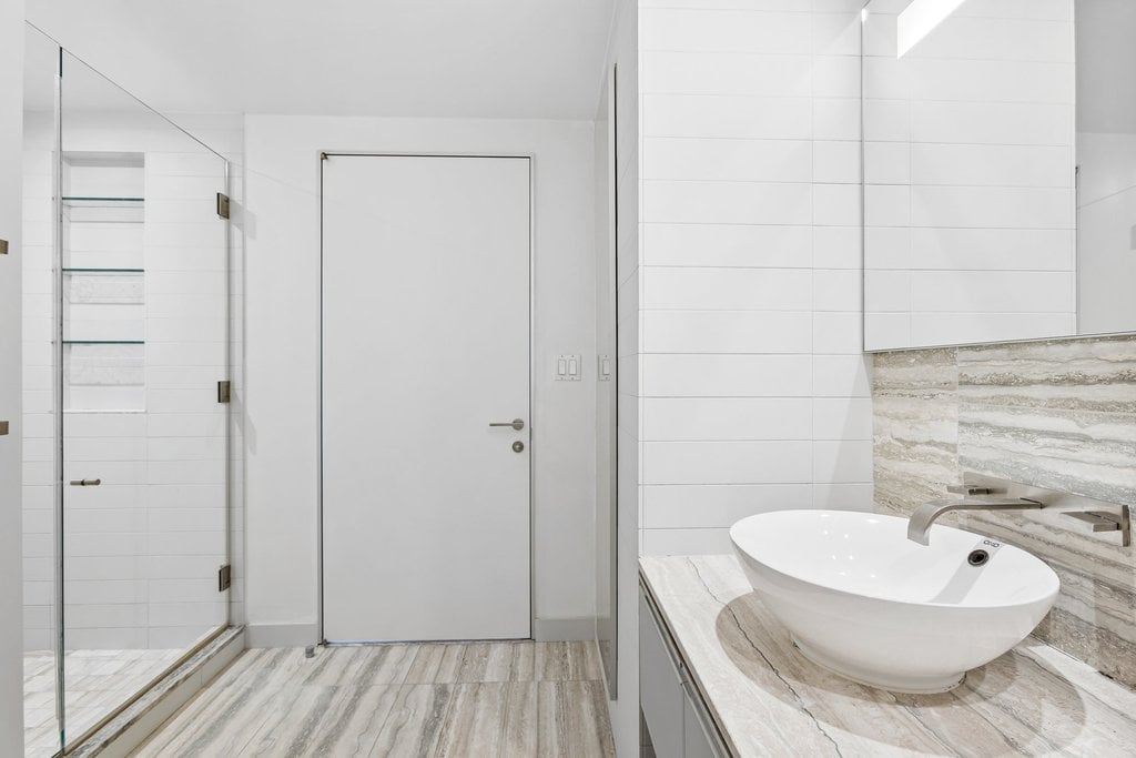 322 West 57th Street, Unit 38D1 photo 5