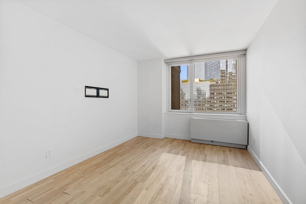 322 West 57th Street, Unit 38D1 photo 7