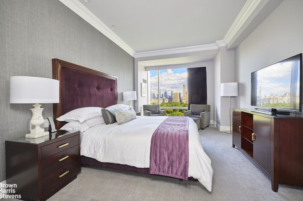 1 Central Park West, Unit 1506 photo 4