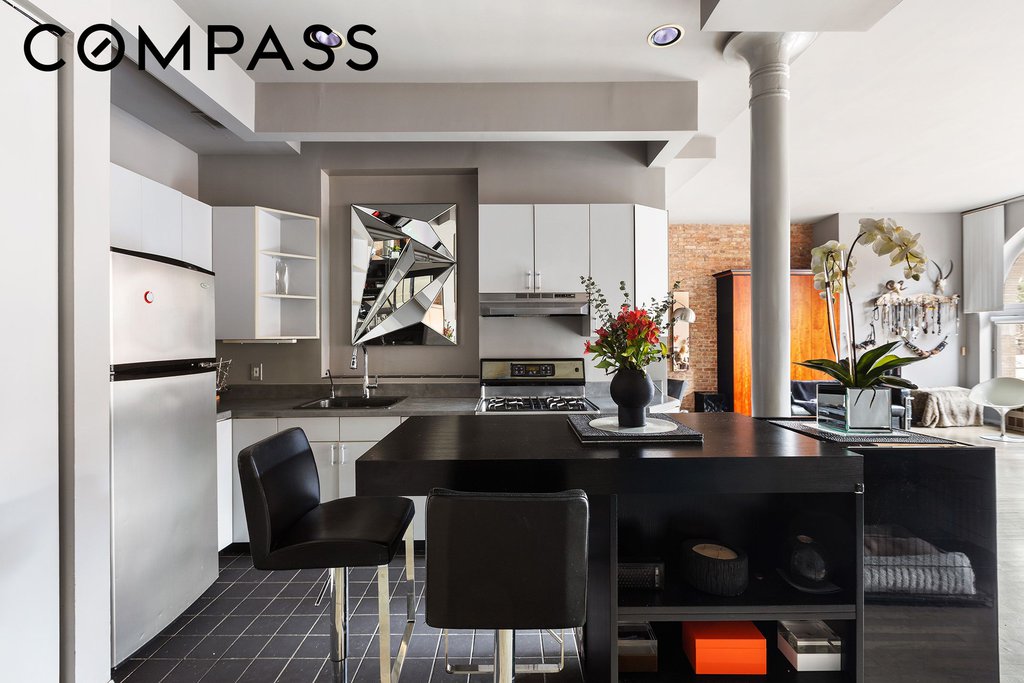 100 West 15th Street, Unit 4BC photo 4