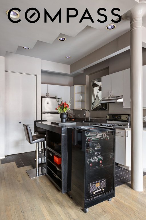 100 West 15th Street, Unit 4BC photo 5