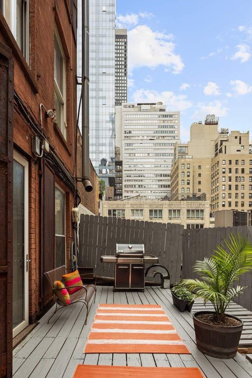 138 Fulton Street, Unit 2 photo 11