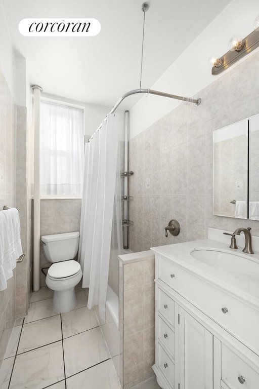 225 West 25th Street, Unit 3G photo 6