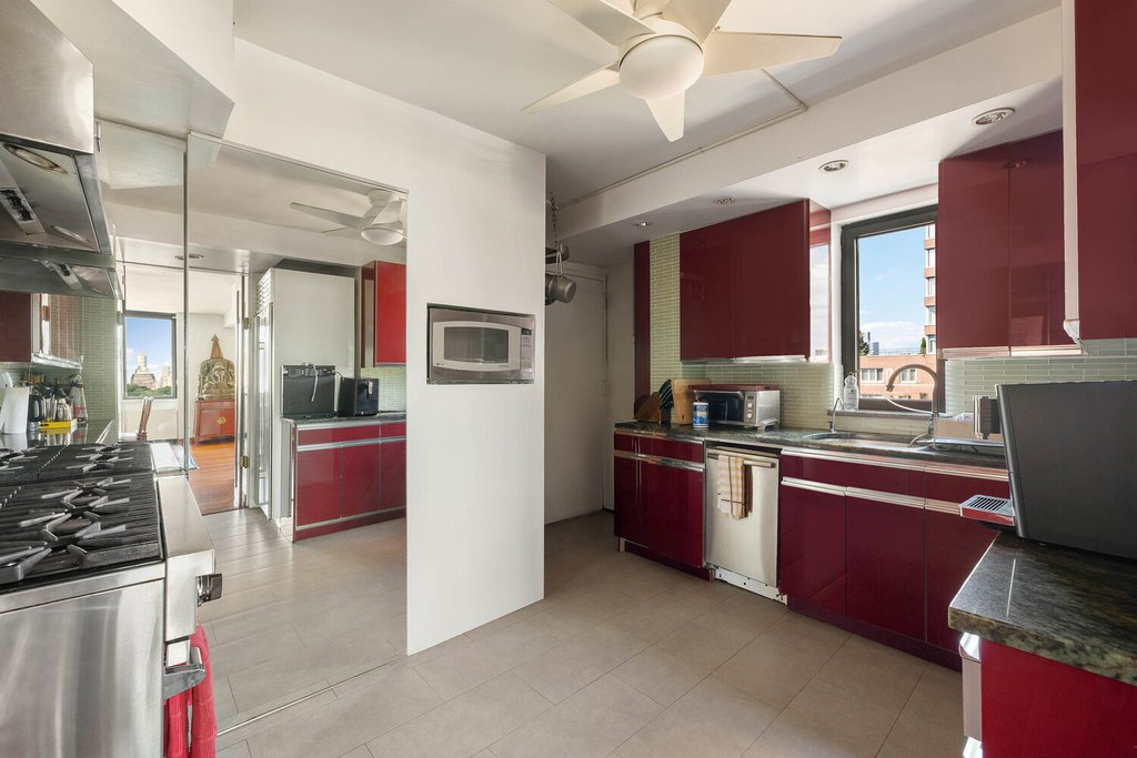 386 Columbus Avenue, Unit 17/18A photo 8