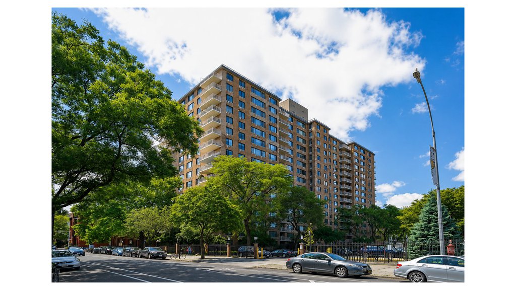 185 Hall Street, Unit 701 photo 12